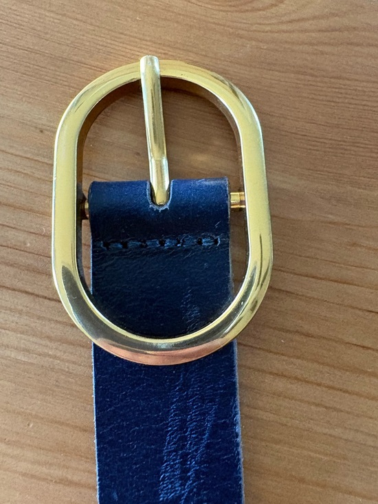 Boden Classic Leather Navy Belt Size Large Gold Oval Buckle main image 4